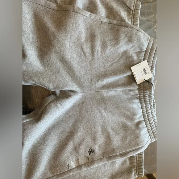 Calvin Klein Gray Sweat Pants - Picture 1 of 2